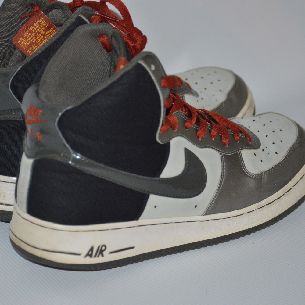 NIKE FORCE 1 HIGH 07 MEN'S DUSTY GREY/NEWSPRINT